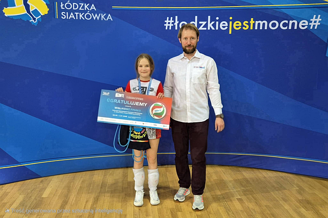Uczennica Ania z klasy 3 reprezentuje szkołę i Łódź podczas eliminacji do turnieju sportowego