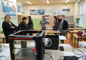 Inegracja nauczycielek na szkoleniu z drukarki 3D