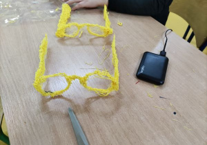 Okulary 3D w wykonaniu uczniów klasy 1_001